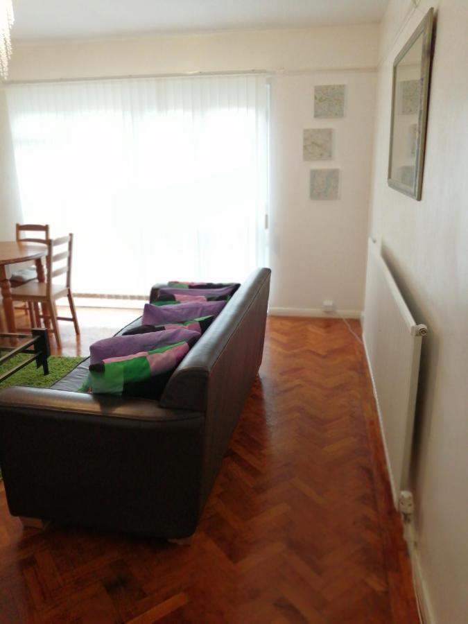 Home From Home, Great Community!! London Kültér fotó